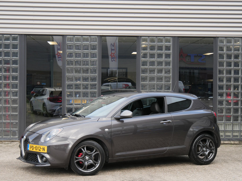 48615378-23.jpg